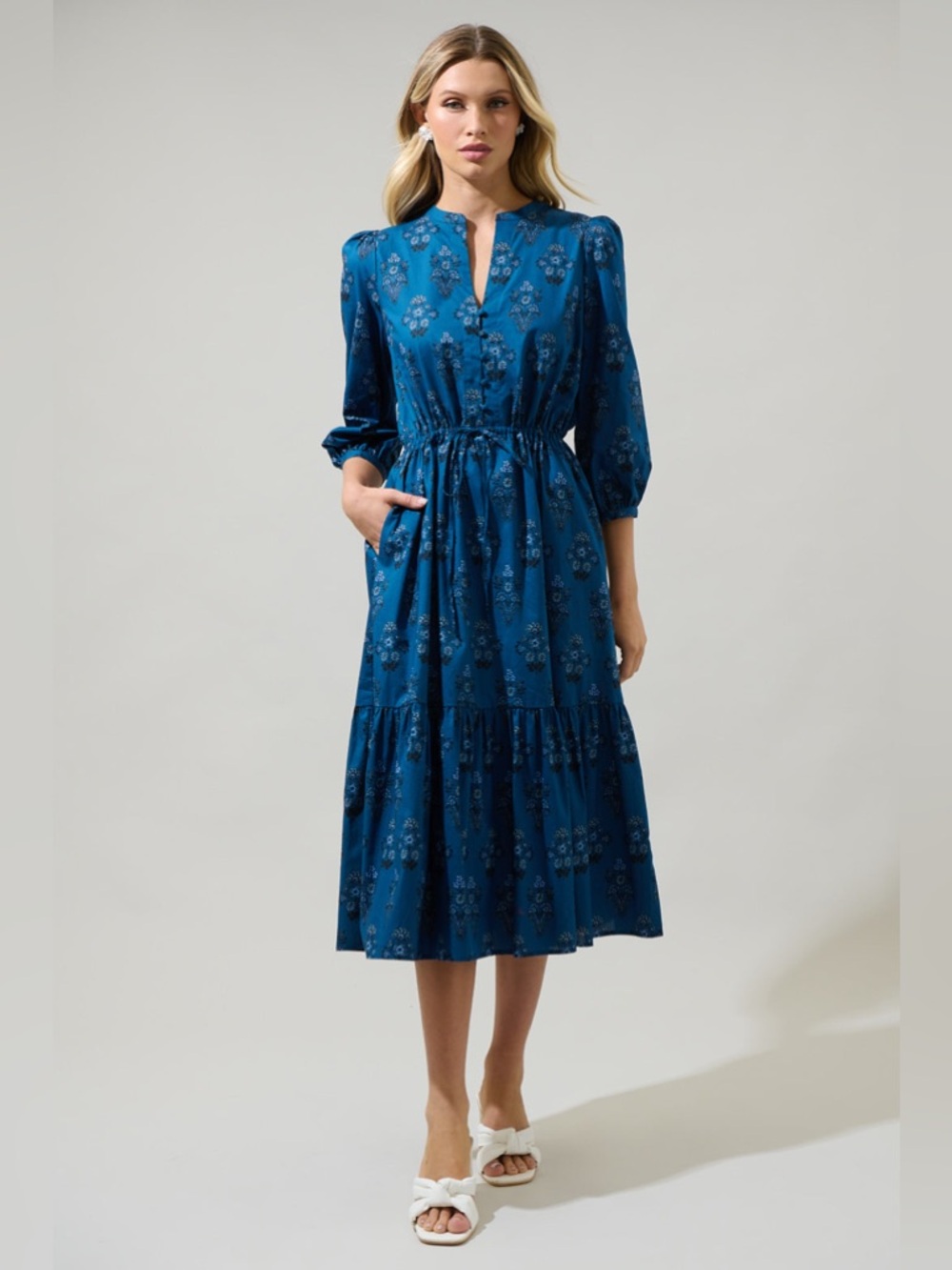 NWT Sugarlips Gardena Floral Zinnia Split Neck Midi Dress